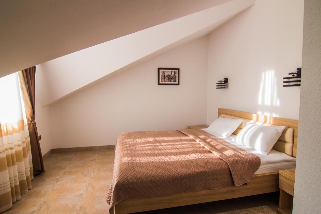 Мисливець В Комплексі "Сокіл" Hotel Susk Buitenkant foto