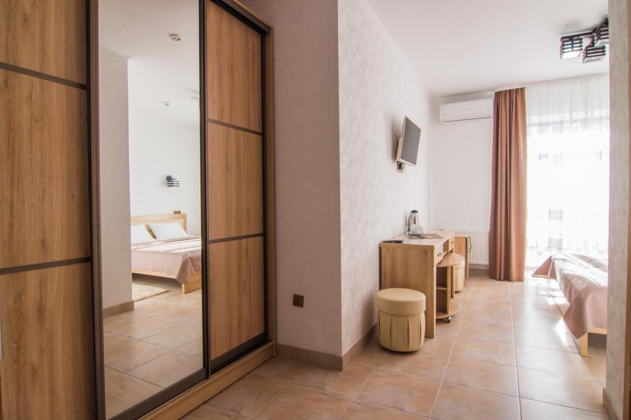 Мисливець В Комплексі "Сокіл" Hotel Susk Buitenkant foto
