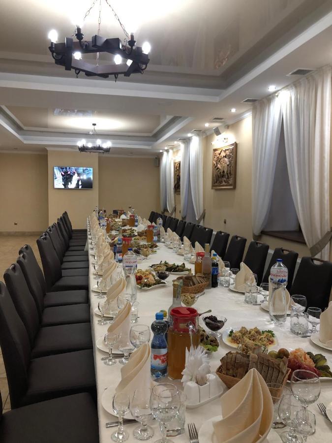 Мисливець В Комплексі "Сокіл" Hotel Susk Buitenkant foto