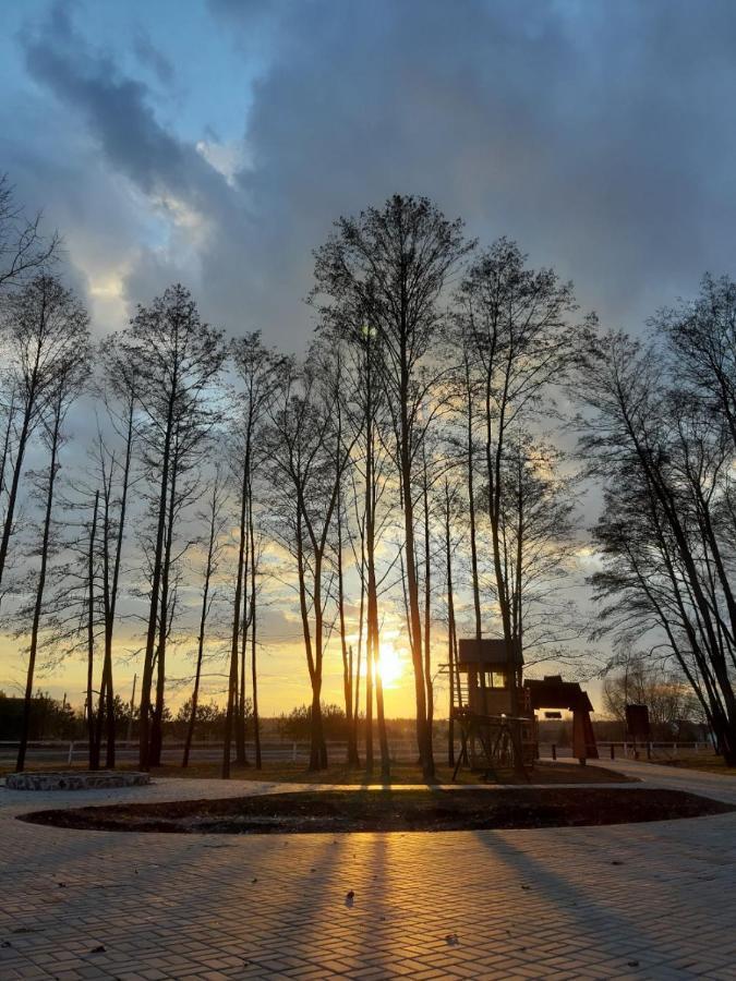 Мисливець В Комплексі "Сокіл" Hotel Susk Buitenkant foto